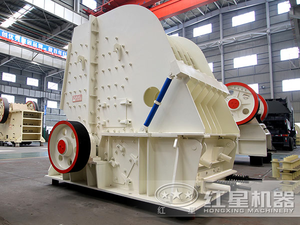 想要高產(chǎn)穩(wěn)產(chǎn)優(yōu)產(chǎn)——選擇反擊式破碎機(jī)，演繹一出破碎好戲