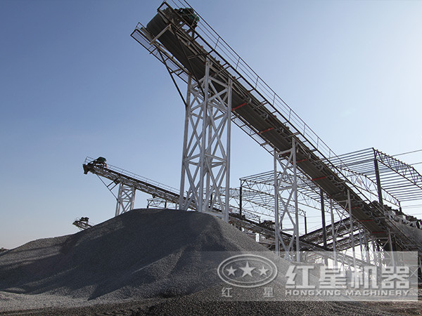 開采石場(chǎng)賺錢嗎？砂石設(shè)備如何選配更劃算？