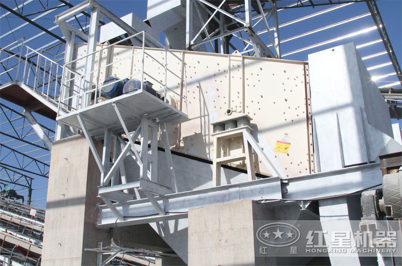 振動篩制造廠家就找河南紅星，固定式、移動式都有