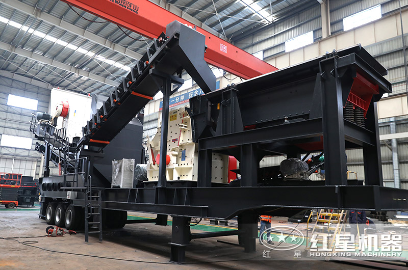 移動反擊式破碎機(jī) 移動反擊式破碎機(jī)