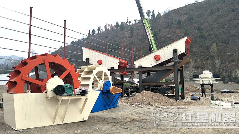 方案二配置現(xiàn)場：制砂機+洗砂機組合，費用70萬左右
