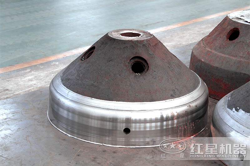 hp300圓錐破碎機(jī)每小時(shí)產(chǎn)多少?lài)崳慷嗌馘X(qián)一臺(tái)？